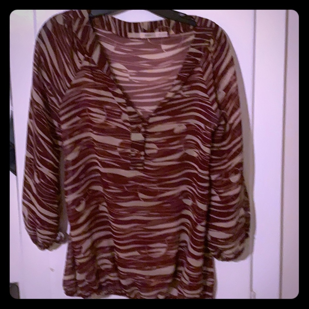 Elastic waist four button blouse